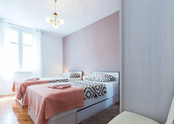 Διαμέρισμα Drago 2br Apt. In Old Town