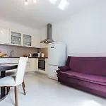 Apartment Drago 2br Apt. In Old Town *
