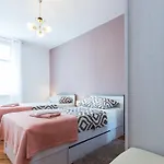 Apartment Drago 2br Apt. In Old Town